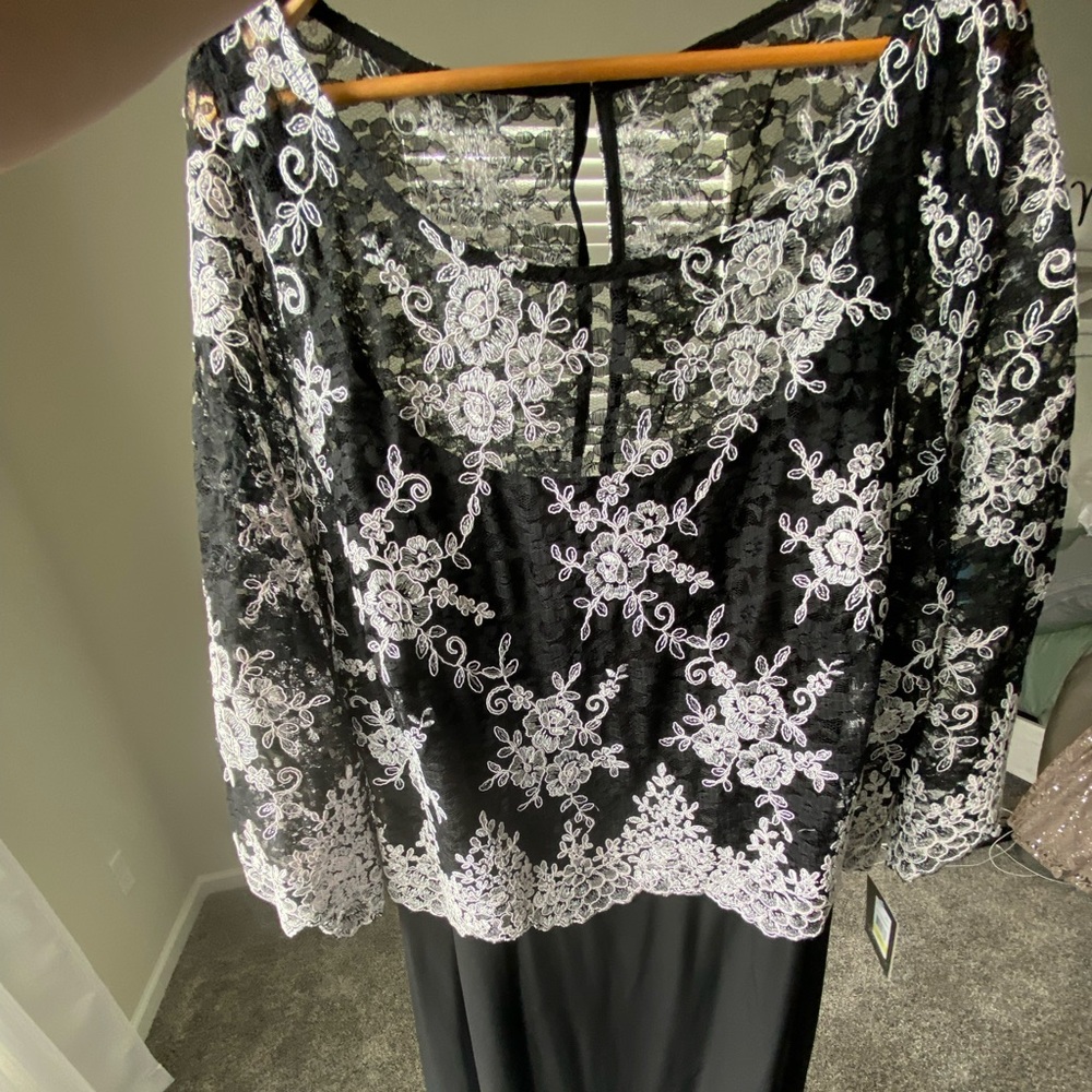 Mother/grandmother of the bride/groom dress